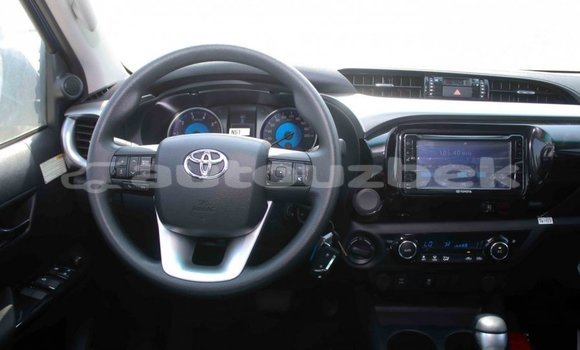 Buy Import Toyota Hilux Blue Car in Import - Dubai in Andijon Buy Import Toyota Hilux Blue Car in Import - Dubai in Andijon