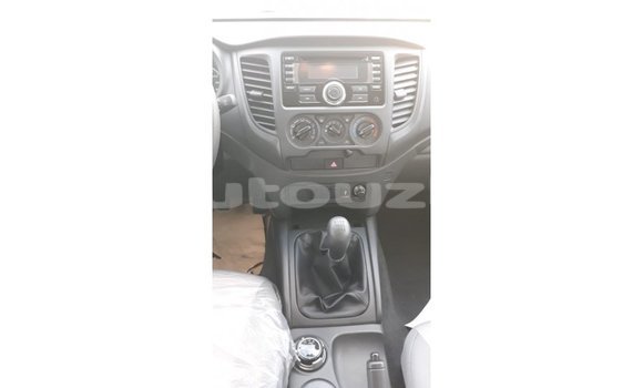 Buy Import Mitsubishi L200 White Car in Import - Dubai in Andijon Buy Import Mitsubishi L200 White Car in Import - Dubai in Andijon