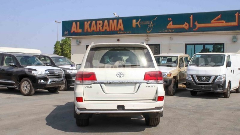 Big with watermark toyota land cruiser andijon import dubai 2234