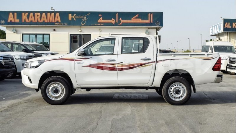 Big with watermark toyota hilux andijon import dubai 2236