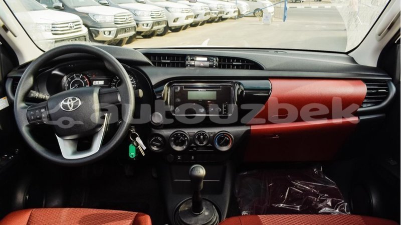 Big with watermark toyota hilux andijon import dubai 2236