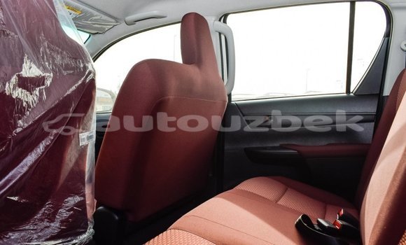 Buy Import Toyota Hilux White Car in Import - Dubai in Andijon Buy Import Toyota Hilux White Car in Import - Dubai in Andijon