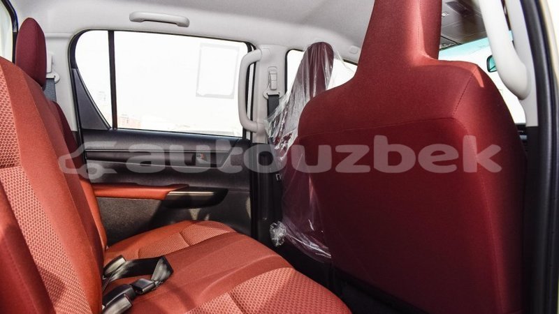 Big with watermark toyota hilux andijon import dubai 2236