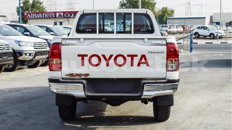 Big with watermark toyota hilux andijon import dubai 2236