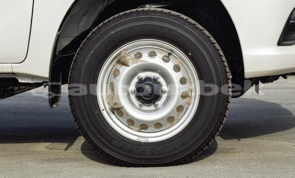 Buy Import Toyota Hilux White Car in Import - Dubai in Andijon Buy Import Toyota Hilux White Car in Import - Dubai in Andijon