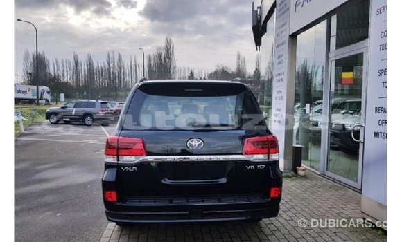 Buy Import Toyota Land Cruiser Black Car in Import - Dubai in Andijon Buy Import Toyota Land Cruiser Black Car in Import - Dubai in Andijon