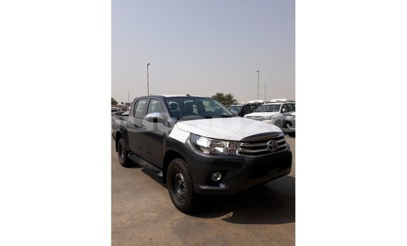 Buy Import Toyota Hilux Black Car in Import - Dubai in Andijon Buy Import Toyota Hilux Black Car in Import - Dubai in Andijon