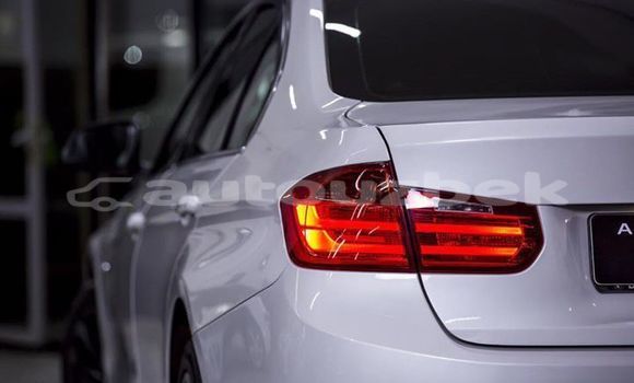 Buy Used BMW 3–Series White Car in Tashkent in Toskent Buy Used BMW 3–Series White Car in Tashkent in Toskent