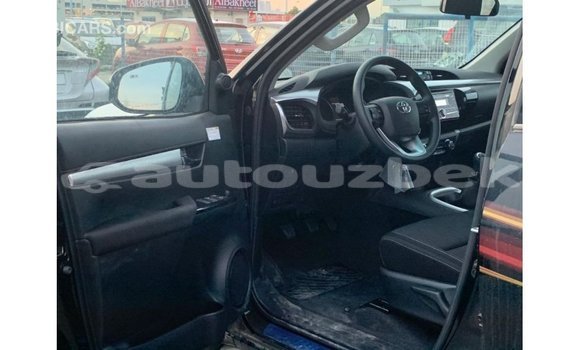 Buy Import Toyota Hilux Black Car in Import - Dubai in Andijon Buy Import Toyota Hilux Black Car in Import - Dubai in Andijon