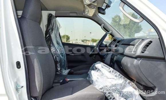 Buy Import Toyota Hiace White Car in Import - Dubai in Andijon Buy Import Toyota Hiace White Car in Import - Dubai in Andijon