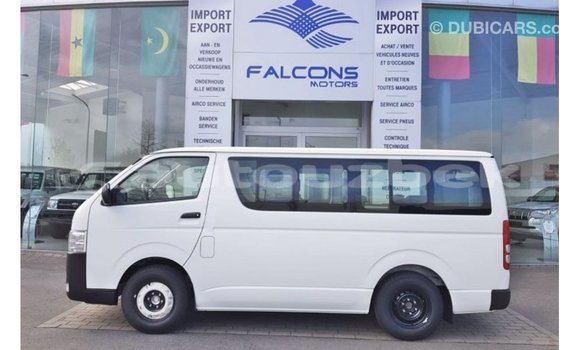 Buy Import Toyota Hiace White Car in Import - Dubai in Andijon Buy Import Toyota Hiace White Car in Import - Dubai in Andijon