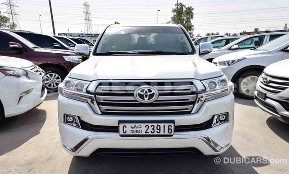 Buy Import Toyota Land Cruiser White Car in Import - Dubai in Andijon Buy Import Toyota Land Cruiser White Car in Import - Dubai in Andijon