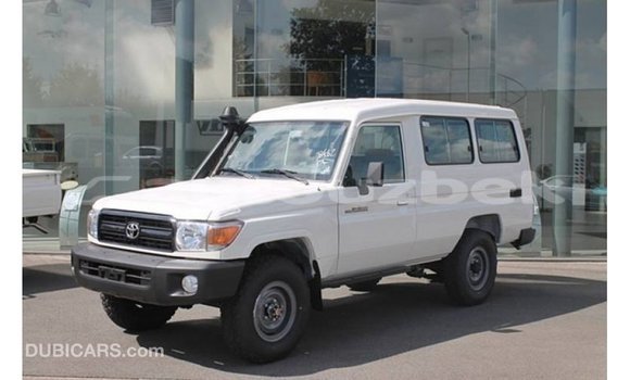 Buy Import Toyota Land Cruiser White Car in Import - Dubai in Andijon Buy Import Toyota Land Cruiser White Car in Import - Dubai in Andijon