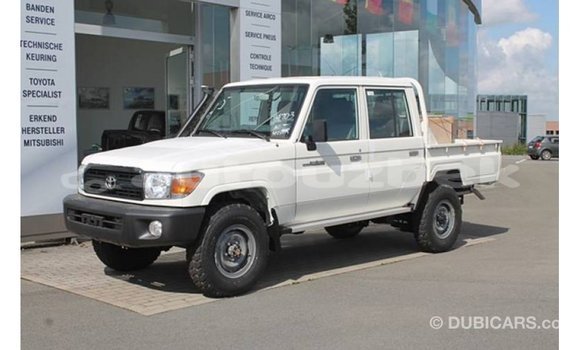 Buy Import Toyota Land Cruiser White Car in Import - Dubai in Andijon Buy Import Toyota Land Cruiser White Car in Import - Dubai in Andijon