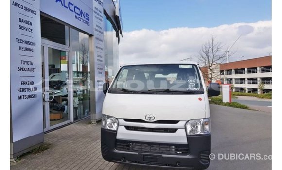 Buy Import Toyota Hiace White Car in Import - Dubai in Andijon Buy Import Toyota Hiace White Car in Import - Dubai in Andijon