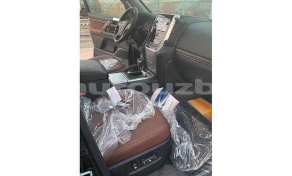 Buy Import Toyota Land Cruiser Black Car in Import - Dubai in Andijon Buy Import Toyota Land Cruiser Black Car in Import - Dubai in Andijon