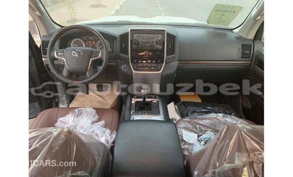 Buy Import Toyota Land Cruiser Black Car in Import - Dubai in Andijon Buy Import Toyota Land Cruiser Black Car in Import - Dubai in Andijon