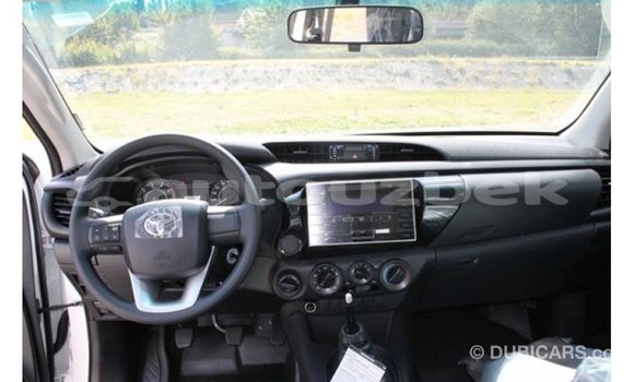 Buy Import Toyota Hilux White Car in Import - Dubai in Andijon Buy Import Toyota Hilux White Car in Import - Dubai in Andijon
