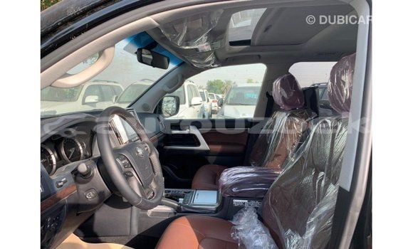 Buy Import Toyota Land Cruiser Black Car in Import - Dubai in Andijon Buy Import Toyota Land Cruiser Black Car in Import - Dubai in Andijon