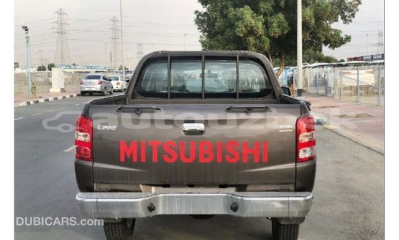 Buy Import Mitsubishi L200 Brown Car in Import - Dubai in Andijon Buy Import Mitsubishi L200 Brown Car in Import - Dubai in Andijon