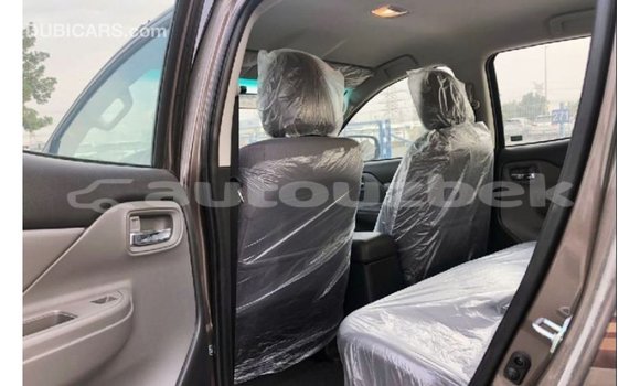 Buy Import Mitsubishi L200 Brown Car in Import - Dubai in Andijon Buy Import Mitsubishi L200 Brown Car in Import - Dubai in Andijon