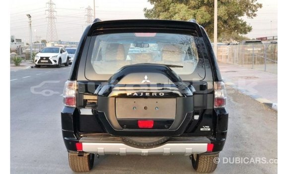 Buy Import Mitsubishi Pajero Black Car in Import - Dubai in Andijon Buy Import Mitsubishi Pajero Black Car in Import - Dubai in Andijon