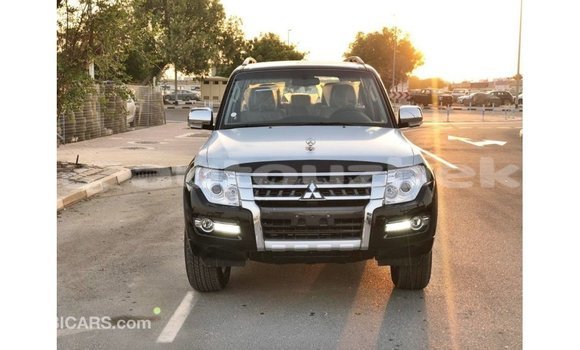 Buy Import Mitsubishi Pajero Black Car in Import - Dubai in Andijon Buy Import Mitsubishi Pajero Black Car in Import - Dubai in Andijon