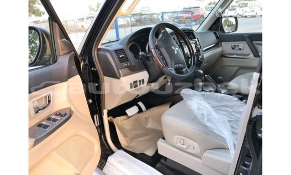 Buy Import Mitsubishi Pajero Black Car in Import - Dubai in Andijon Buy Import Mitsubishi Pajero Black Car in Import - Dubai in Andijon