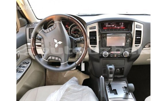 Buy Import Mitsubishi Pajero Black Car in Import - Dubai in Andijon Buy Import Mitsubishi Pajero Black Car in Import - Dubai in Andijon