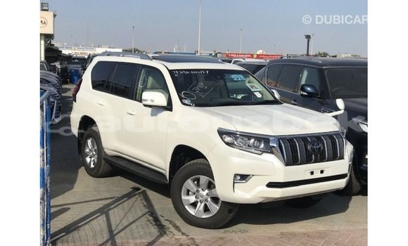 Buy Import Toyota Prado White Car in Import - Dubai in Andijon Buy Import Toyota Prado White Car in Import - Dubai in Andijon