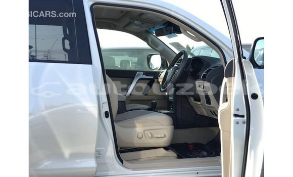 Buy Import Toyota Prado White Car in Import - Dubai in Andijon Buy Import Toyota Prado White Car in Import - Dubai in Andijon