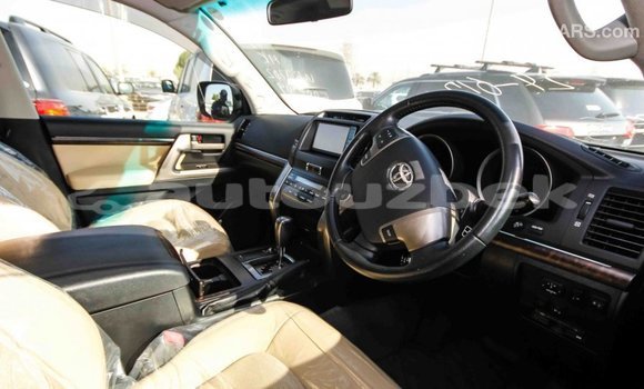 Buy Import Toyota Land Cruiser Black Car in Import - Dubai in Andijon Buy Import Toyota Land Cruiser Black Car in Import - Dubai in Andijon