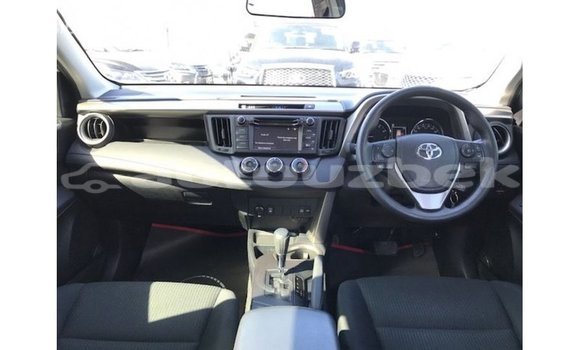 Buy Import Toyota 4Runner White Car in Import - Dubai in Andijon Buy Import Toyota 4Runner White Car in Import - Dubai in Andijon