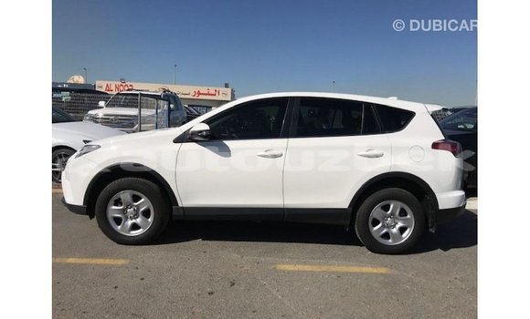 Buy Import Toyota 4Runner White Car in Import - Dubai in Andijon Buy Import Toyota 4Runner White Car in Import - Dubai in Andijon