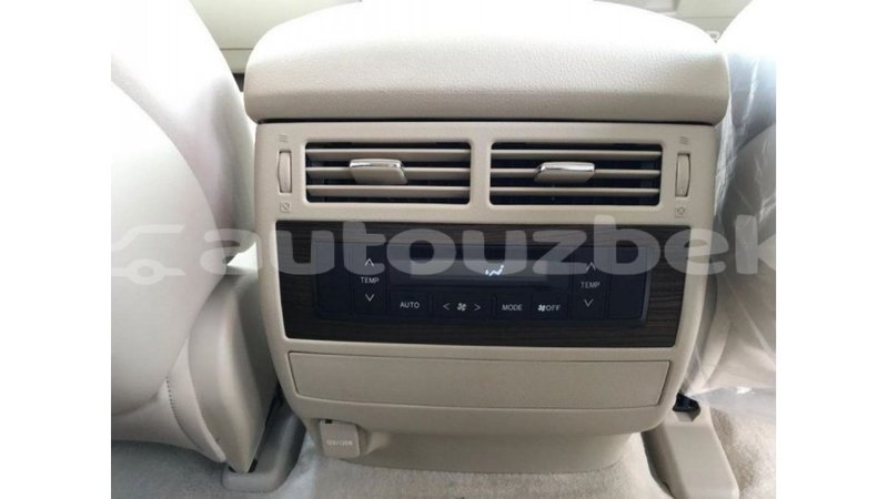 Big with watermark toyota land cruiser andijon import dubai 2321