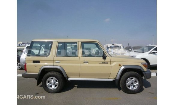 Buy Import Toyota Land Cruiser Beige Car in Import - Dubai in Andijon Buy Import Toyota Land Cruiser Beige Car in Import - Dubai in Andijon