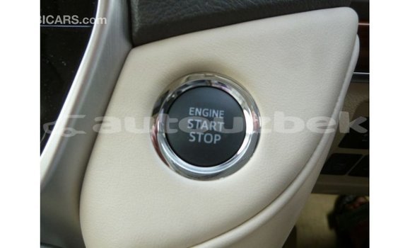 Buy Import Toyota Land Cruiser White Car in Import - Dubai in Andijon Buy Import Toyota Land Cruiser White Car in Import - Dubai in Andijon