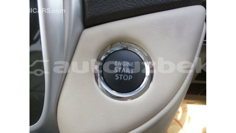 Big with watermark toyota land cruiser andijon import dubai 2327