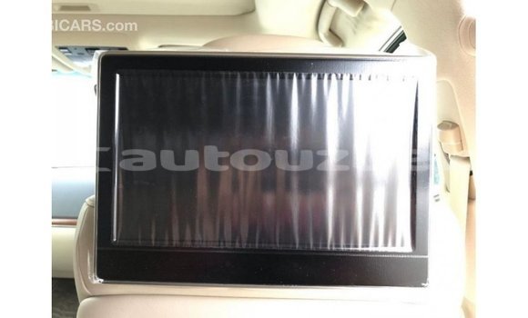 Buy Import Toyota Land Cruiser White Car in Import - Dubai in Andijon Buy Import Toyota Land Cruiser White Car in Import - Dubai in Andijon