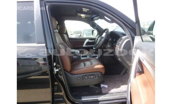 Buy Import Toyota Land Cruiser Black Car in Import - Dubai in Andijon Buy Import Toyota Land Cruiser Black Car in Import - Dubai in Andijon