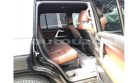 Buy Import Toyota Land Cruiser Black Car in Import - Dubai in Andijon Buy Import Toyota Land Cruiser Black Car in Import - Dubai in Andijon