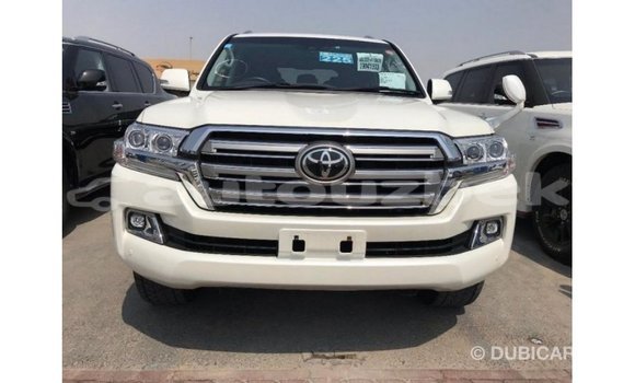 Buy Import Toyota Land Cruiser White Car in Import - Dubai in Andijon Buy Import Toyota Land Cruiser White Car in Import - Dubai in Andijon