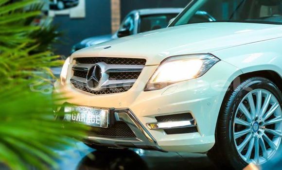Buy Used Mercedes-Benz GLK-klasse White Car in Tashkent in Toskent