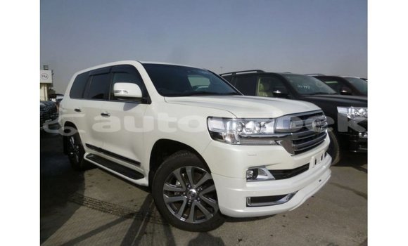 Buy Import Toyota Land Cruiser White Car in Import - Dubai in Andijon Buy Import Toyota Land Cruiser White Car in Import - Dubai in Andijon