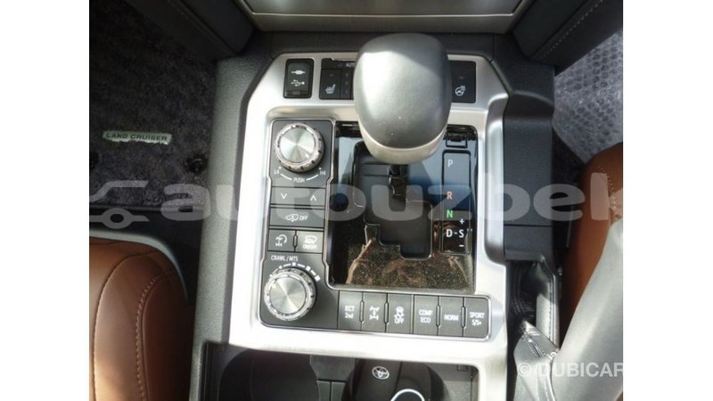 Big with watermark toyota land cruiser andijon import dubai 2350