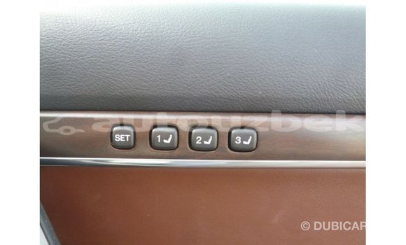 Buy Import Toyota Land Cruiser White Car in Import - Dubai in Andijon Buy Import Toyota Land Cruiser White Car in Import - Dubai in Andijon