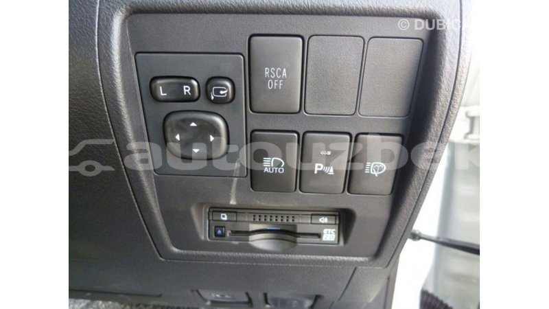 Big with watermark toyota land cruiser andijon import dubai 2350