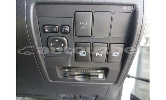 Buy Import Toyota Land Cruiser White Car in Import - Dubai in Andijon Buy Import Toyota Land Cruiser White Car in Import - Dubai in Andijon