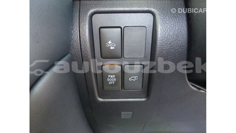 Big with watermark toyota land cruiser andijon import dubai 2350