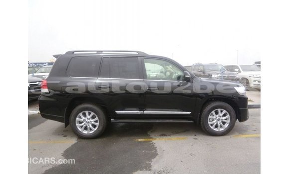Buy Import Toyota Land Cruiser Black Car in Import - Dubai in Andijon Buy Import Toyota Land Cruiser Black Car in Import - Dubai in Andijon